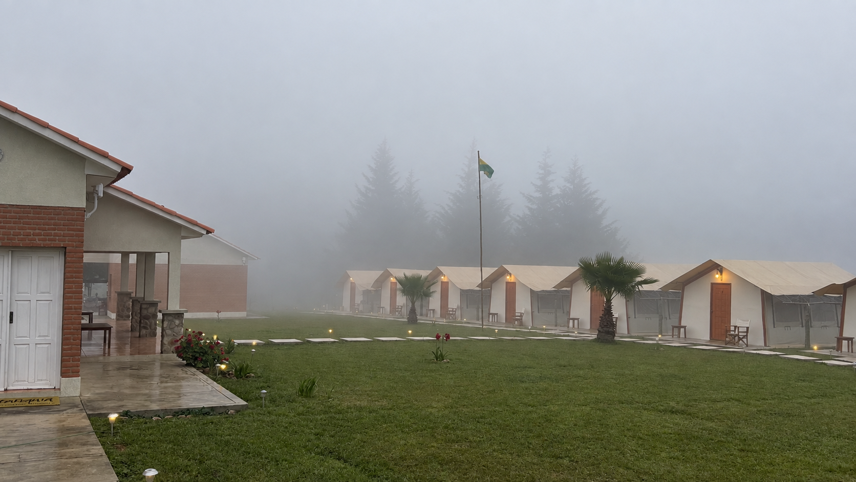 Fog and drizzle settled over the valley on the first morning